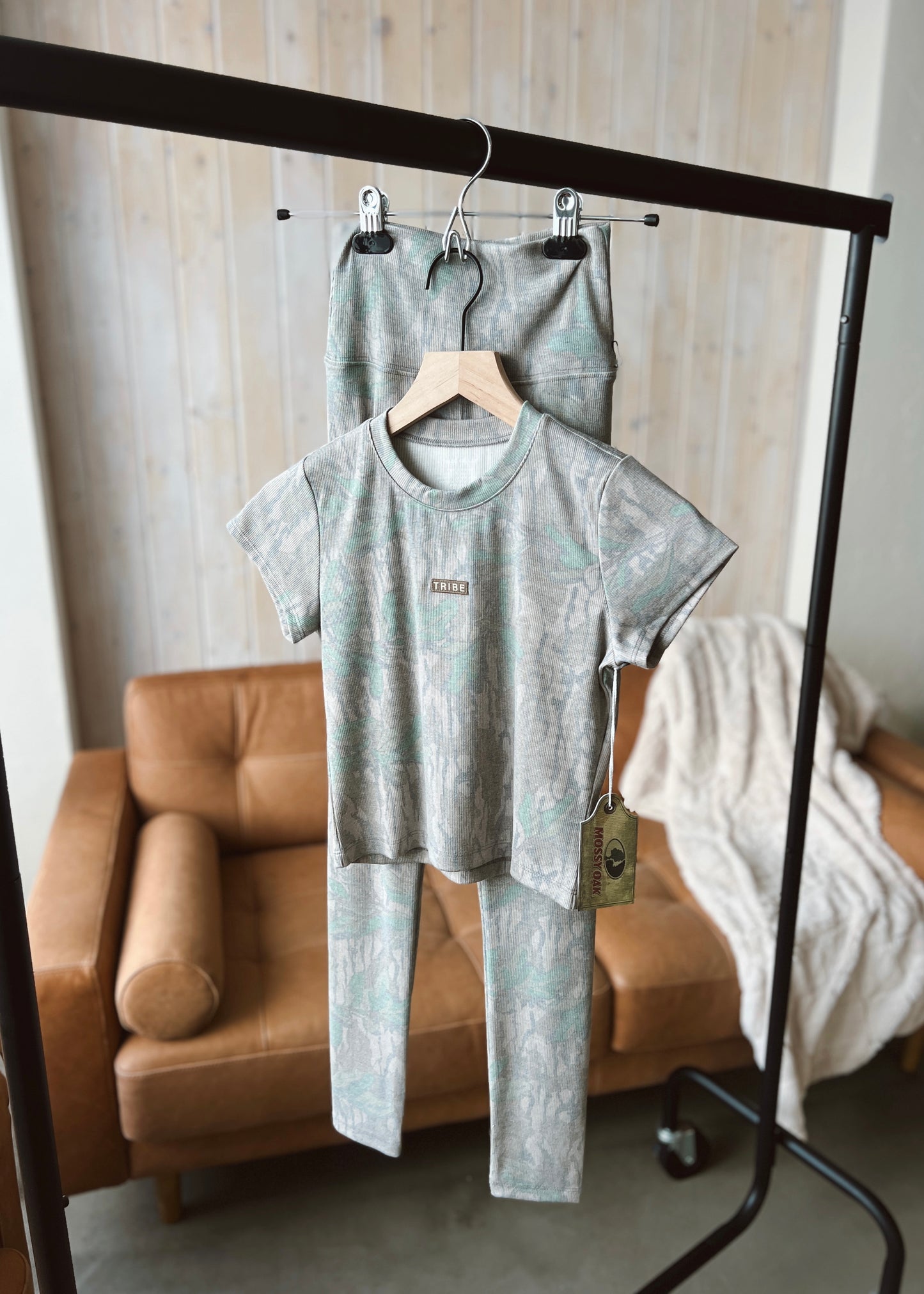 Ribbed Tee - Greenleaf